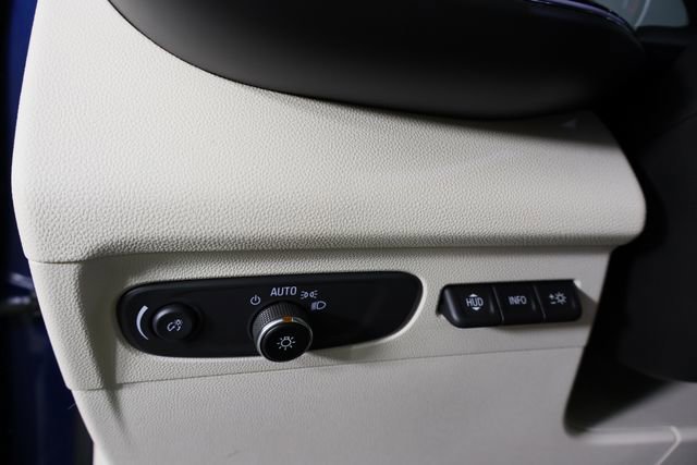 Used 2023 Buick Envision Avenir FWD image 25