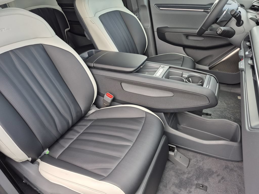 New 2026 Kia EV9 GT-Line AWD/4WD image 14