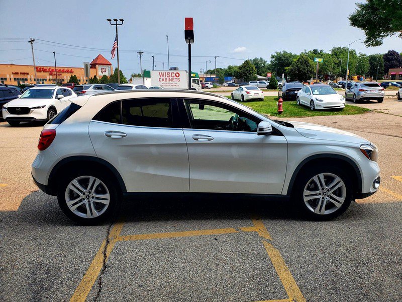 Used 2018 Mercedes-Benz GLA 250 w/ Premium Package image 5