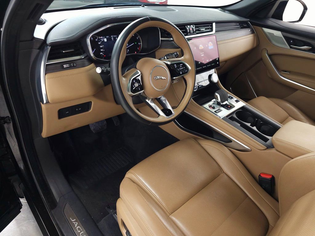 Used 2023 Jaguar F-PACE S image 16