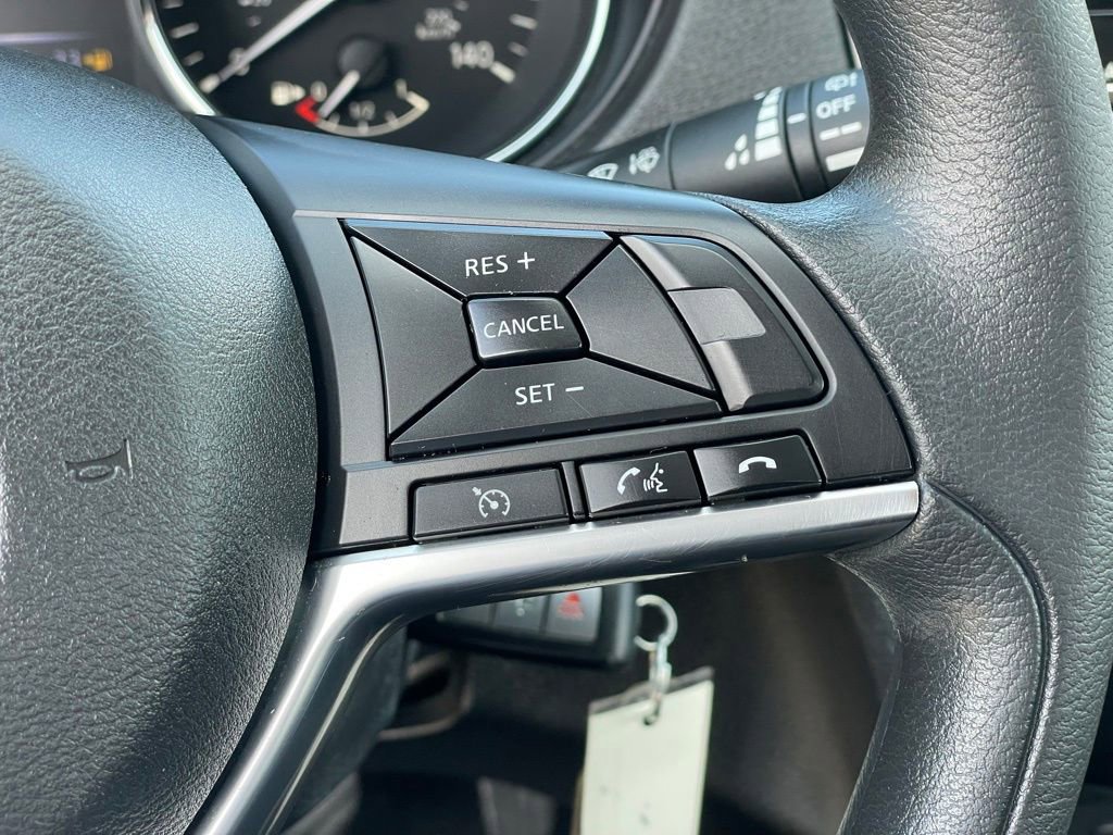 Used 2018 Nissan Rogue Sport S w/ S Appearance Package AWD/4WD image 15