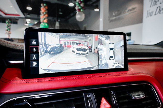 Used 2022 Genesis G70 3.3T Launch Edition image 39