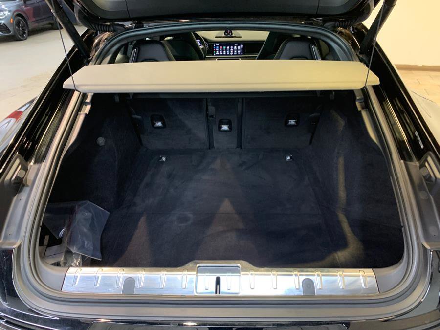 Used 2023 Porsche Panamera 4 Platinum Edition w/ Assistance Package image 44