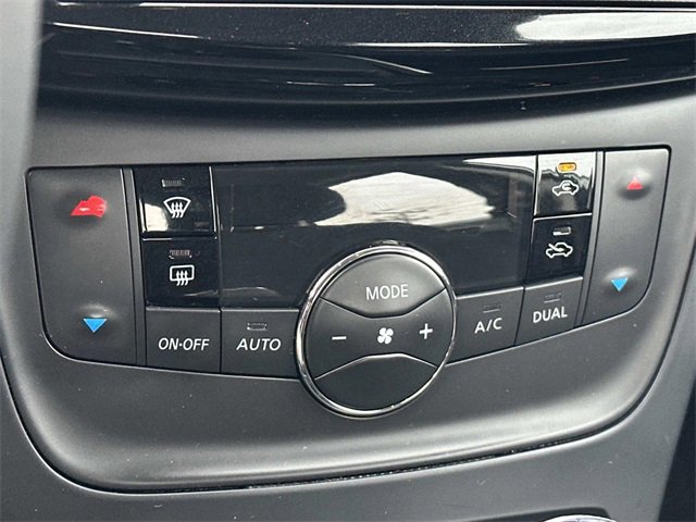 Used 2019 Nissan Sentra SV w/ Special Edition Package image 6