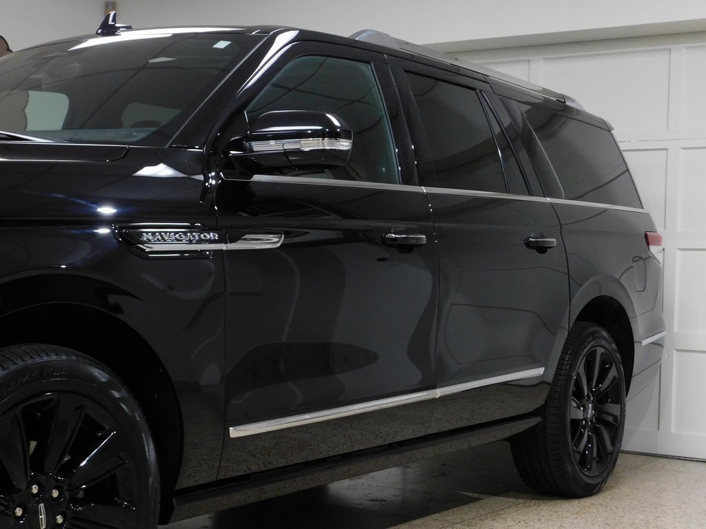 Used 2024 Lincoln Navigator L Reserve w/ Equipment Group 201A image 19