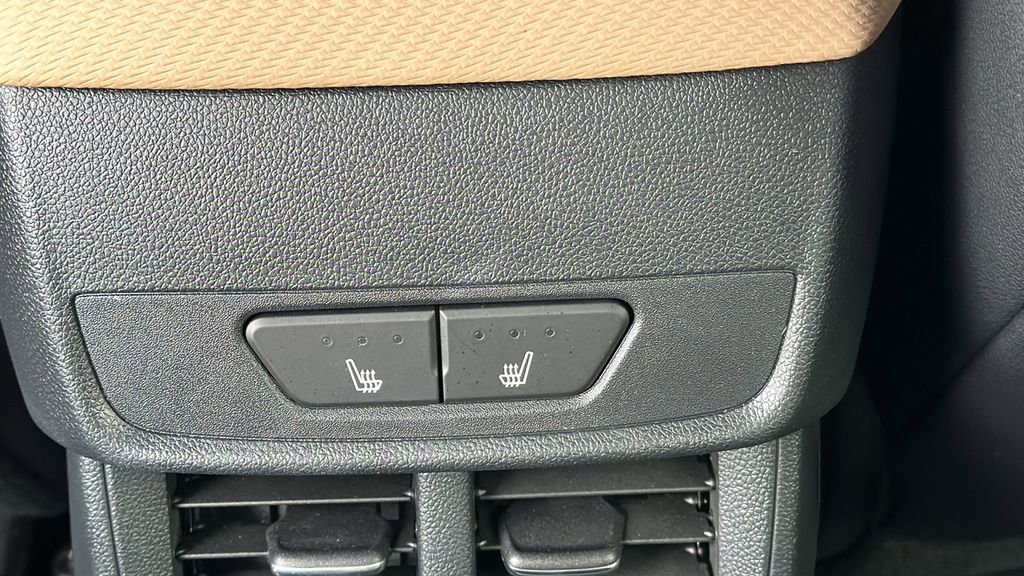 Used 2026 Chevrolet Equinox ACTIV w/ Safety and Technology Package image 21