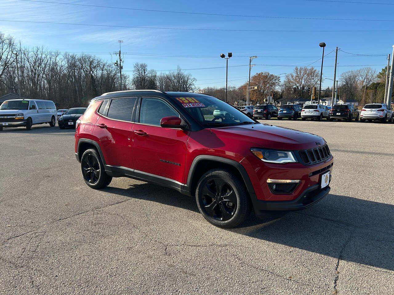 Used 2019 Jeep Compass Latitude image 4
