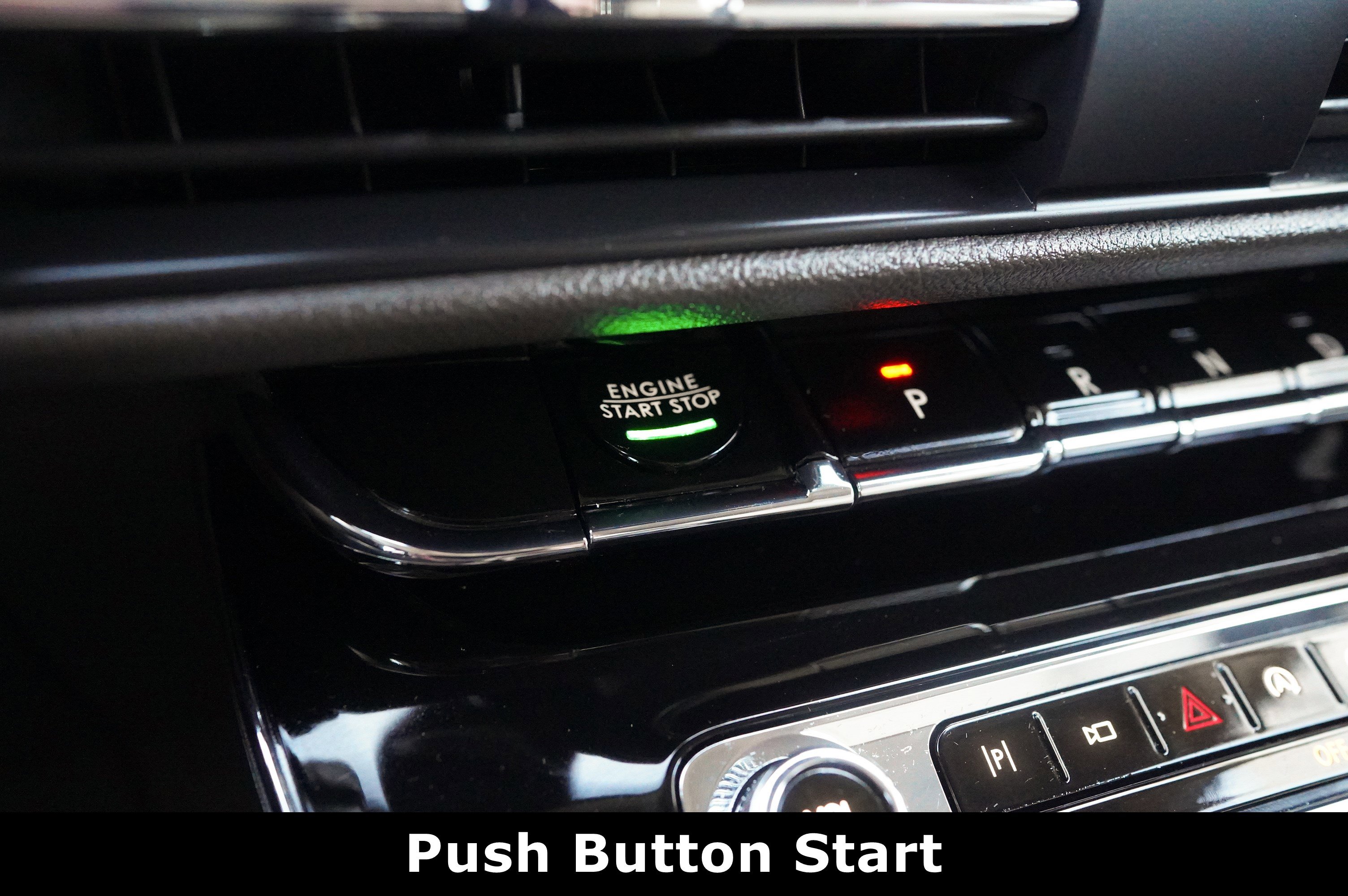 Used 2024 Lincoln Corsair Reserve w/ Equipment Group 201A image 7