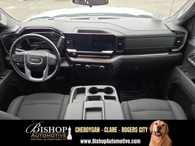 Used 2022 GMC Sierra 1500 Elevation w/ X31 Off-Road Package AWD/4WD image 13