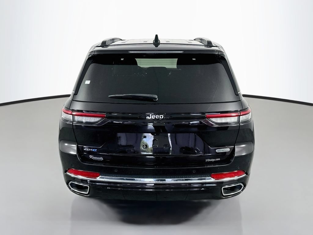 Used 2022 Jeep Grand Cherokee Overland AWD/4WD image 6