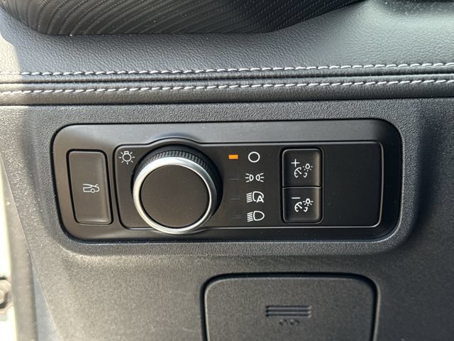 Used 2025 Ford Mustang Premium RWD image 22