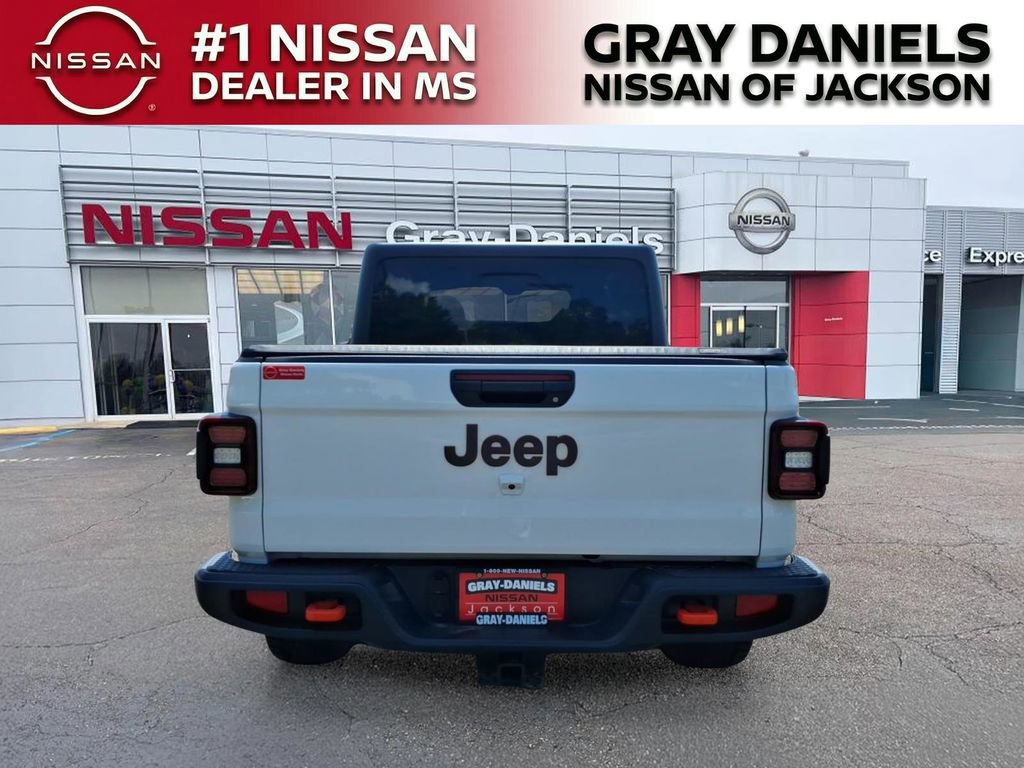 Used 2024 Jeep Gladiator Mojave image 6