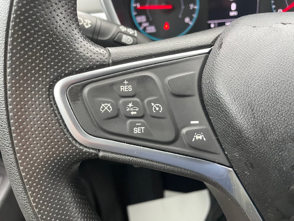Used 2022 Chevrolet Equinox LS AWD/4WD image 35