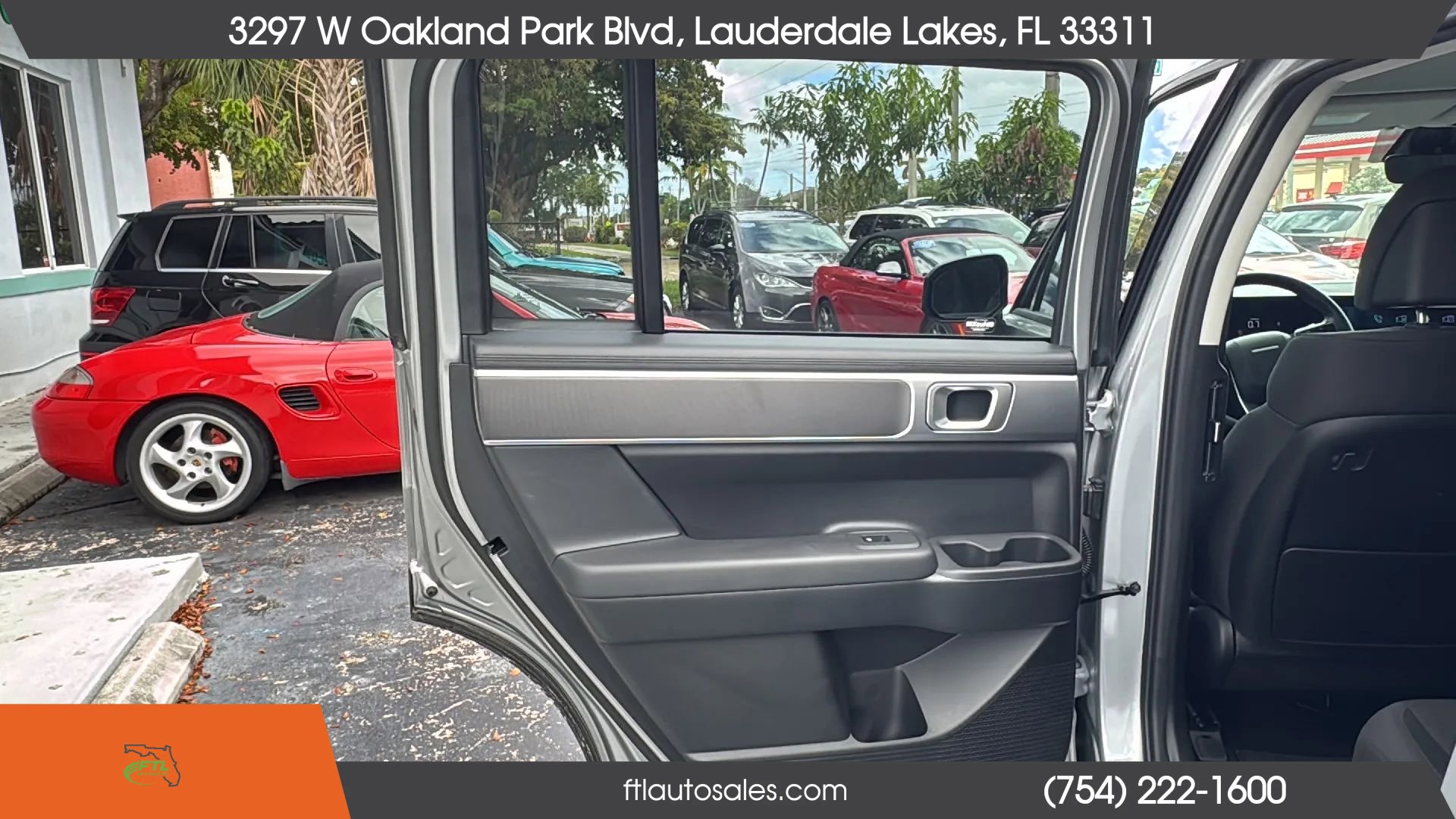 Used 2025 Hyundai Santa Fe SE FWD image 20