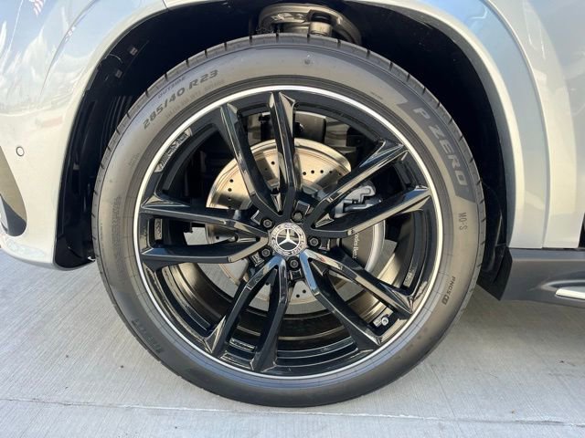 New 2026 Mercedes-Benz GLS 580 4MATIC image 7