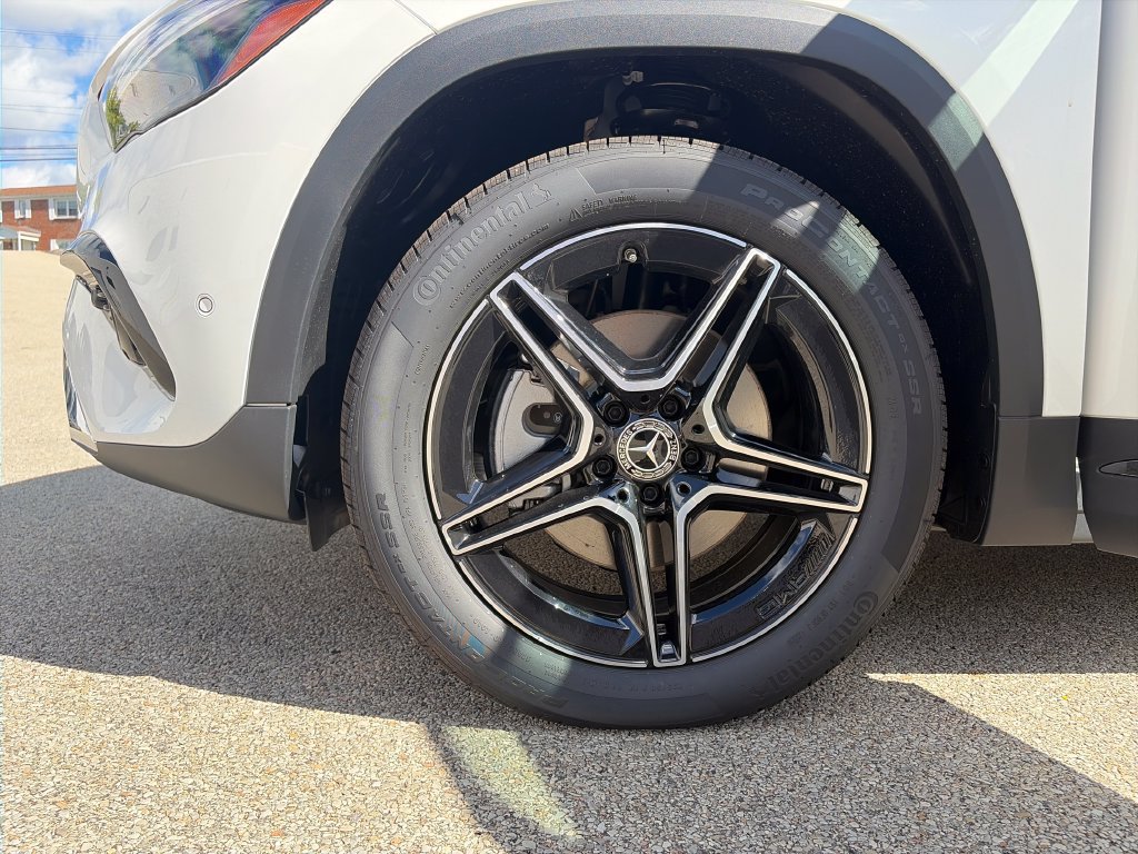 New 2026 Mercedes-Benz GLA 250 4MATIC image 26