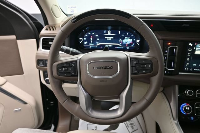 Used 2024 GMC Yukon Denali w/ Advanced Technology Package AWD/4WD image 15