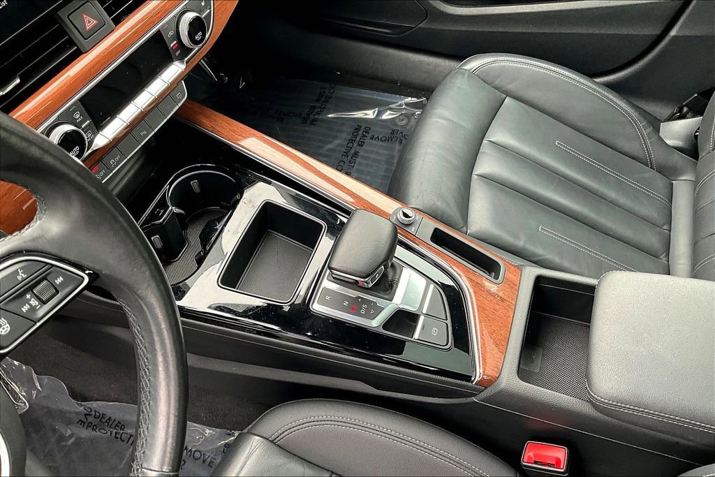 Used 2023 Audi A4 2.0T Premium w/ Convenience Package image 18