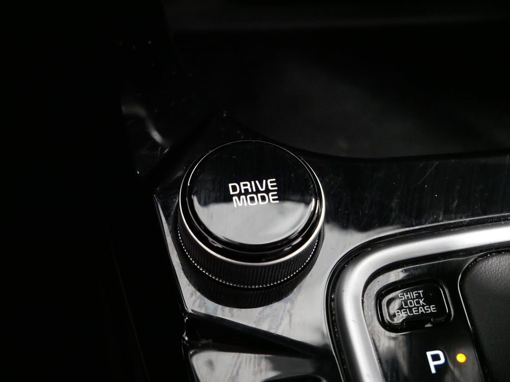 Used 2022 Kia Seltos EX image 36