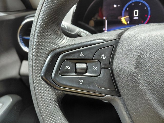 Used 2025 Chevrolet Trax LT image 26