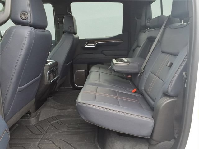 Used 2024 Chevrolet Silverado 1500 High Country AWD/4WD image 21