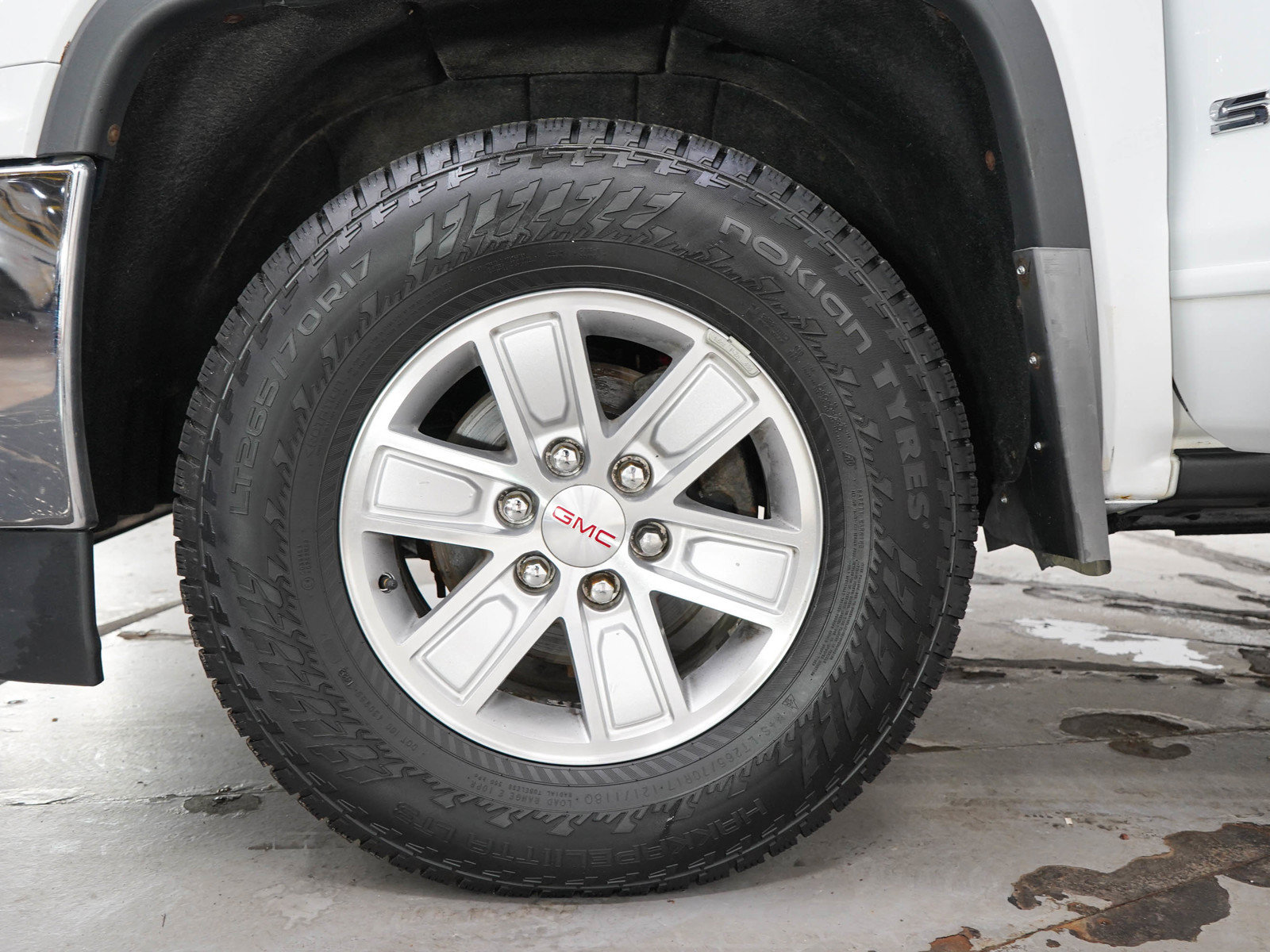 Used 2018 GMC Sierra 1500 SLE AWD/4WD image 29