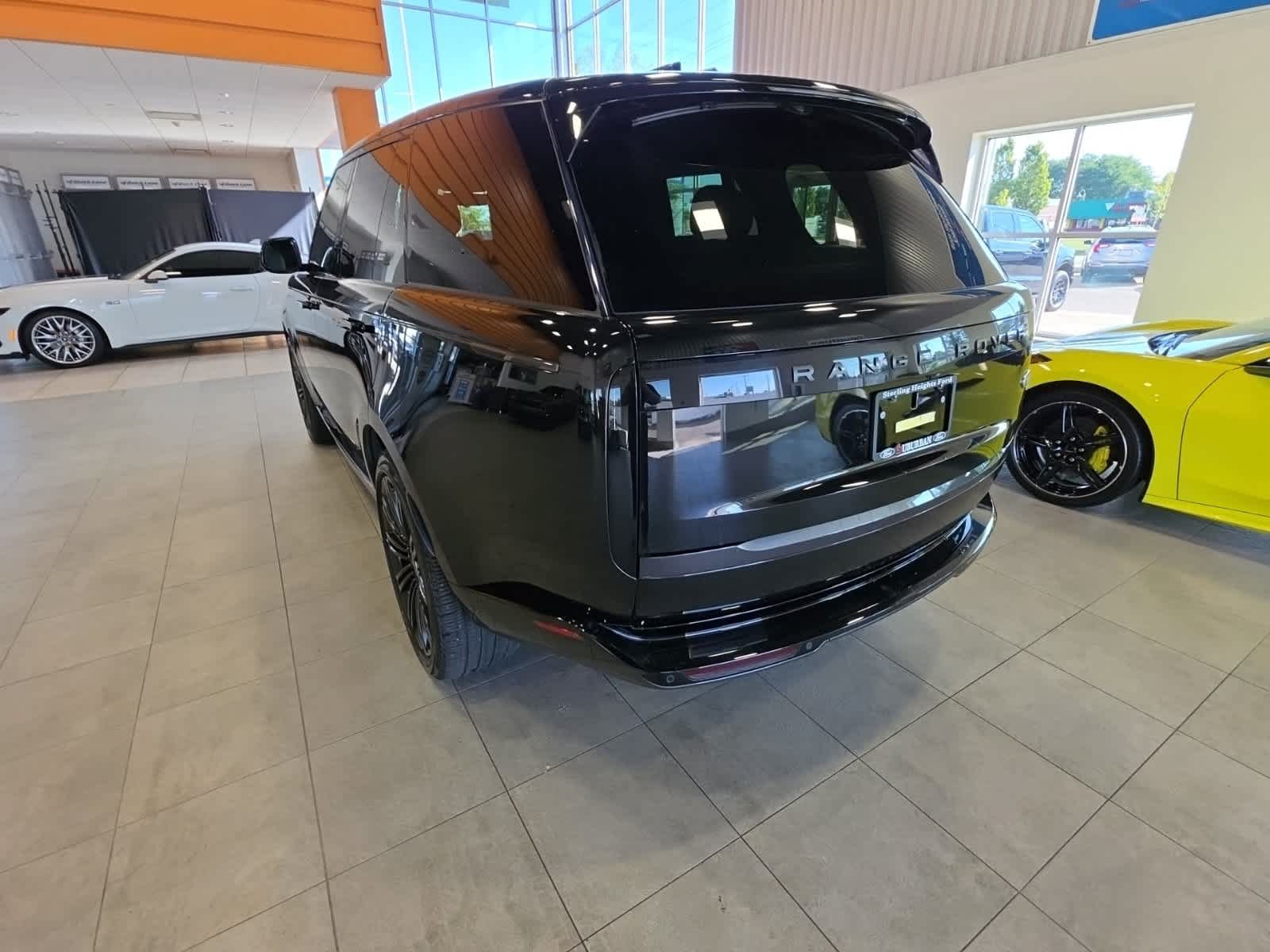 Used 2023 Land Rover Range Rover SE AWD/4WD image 15