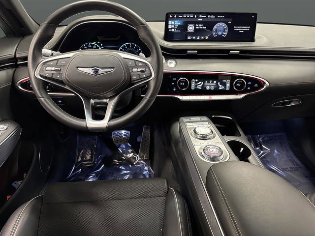 Used 2025 Genesis GV70 2.5T w/ Sport Prestige Package image 5