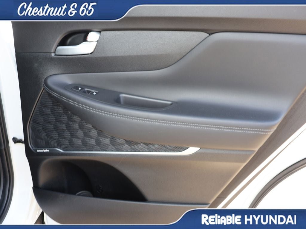 Used 2023 Hyundai Santa Fe Limited FWD image 12