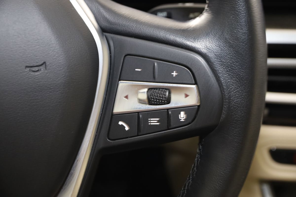Used 2023 BMW i4 eDrive35 w/ Premium Package RWD image 45