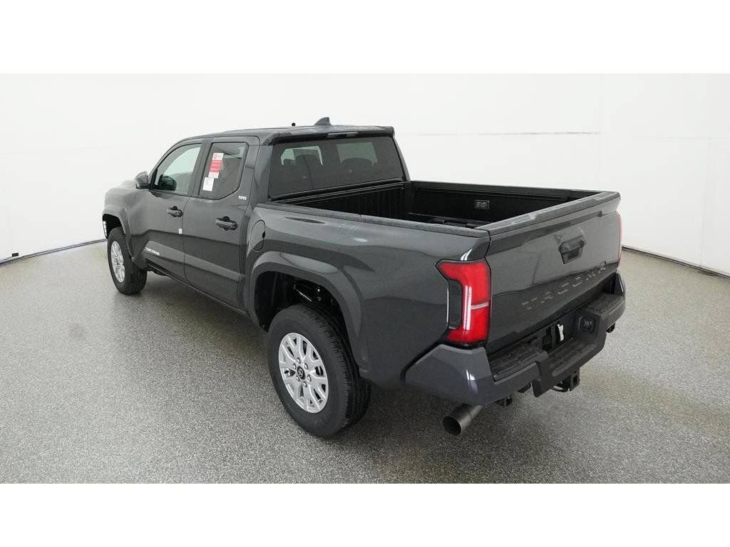 Used 2025 Toyota Tacoma SR5 RWD image 7