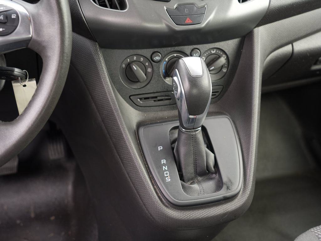 Used 2017 Ford Transit Connect XL FWD image 25