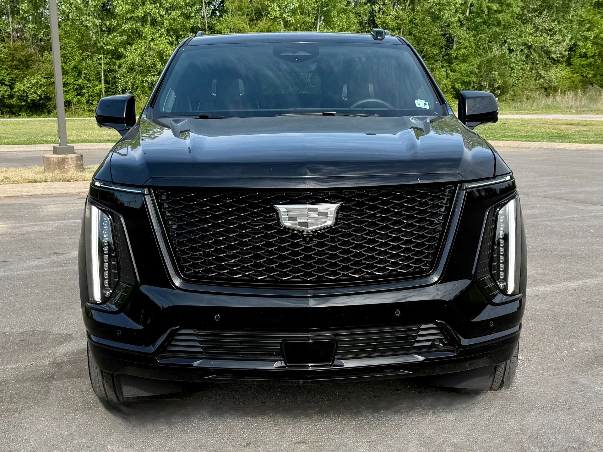 Used 2025 Cadillac Escalade Sport Platinum w/ LPO, ONYX Package image 6