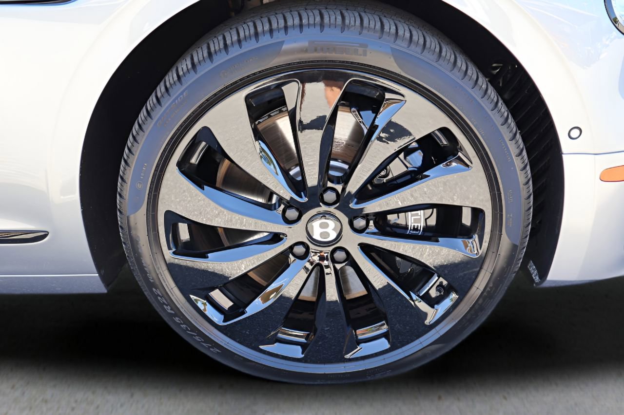 New 2026 Bentley Flying Spur Plug-In Hybrid AWD/4WD image 6