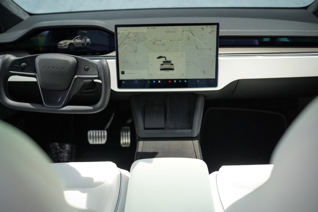 Used 2022 Tesla Model X Plaid AWD/4WD image 21