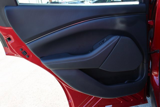 Used 2023 Ford Mustang Mach-E Select image 34
