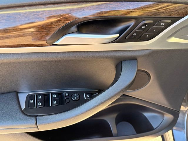 Used 2018 BMW X3 xDrive30i image 18