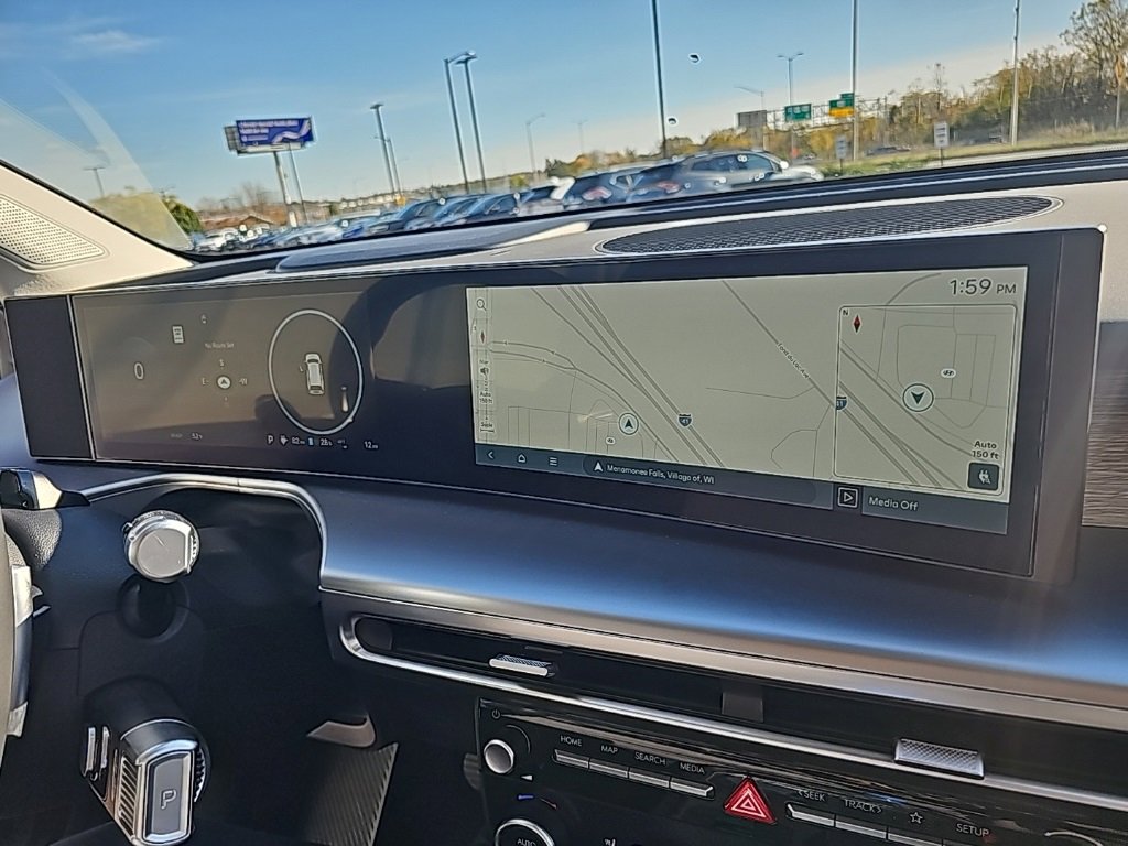 New 2026 Hyundai Ioniq 9 Limited image 18