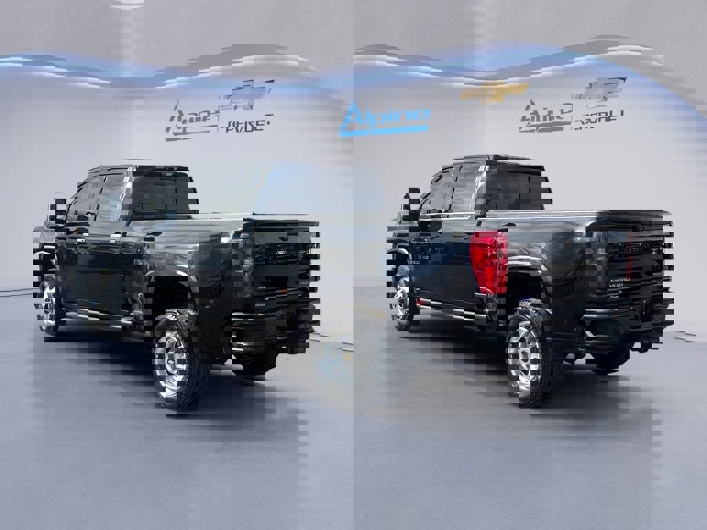 Used 2023 Chevrolet Silverado 3500 High Country w/ Snow Plow Prep/Camper Package image 3