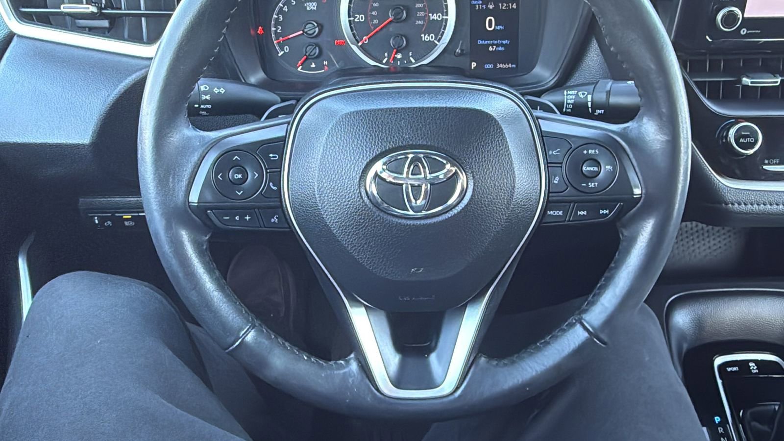 Certified 2022 Toyota Corolla SE w/ SE Premium Package image 12