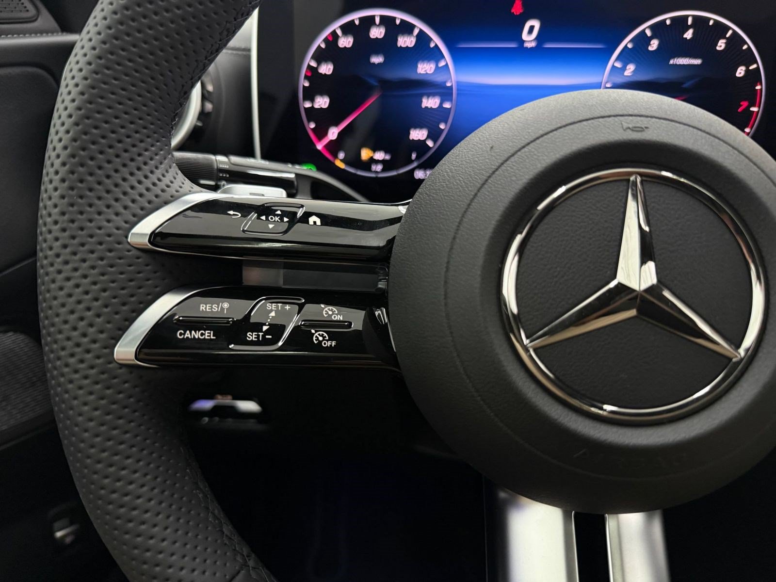 New 2026 Mercedes-Benz C 300 Sedan image 13