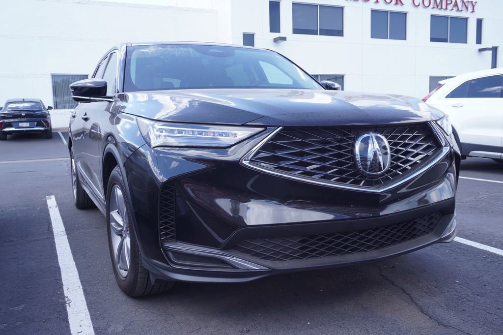 Used 2025 Acura MDX SH-AWD image 4