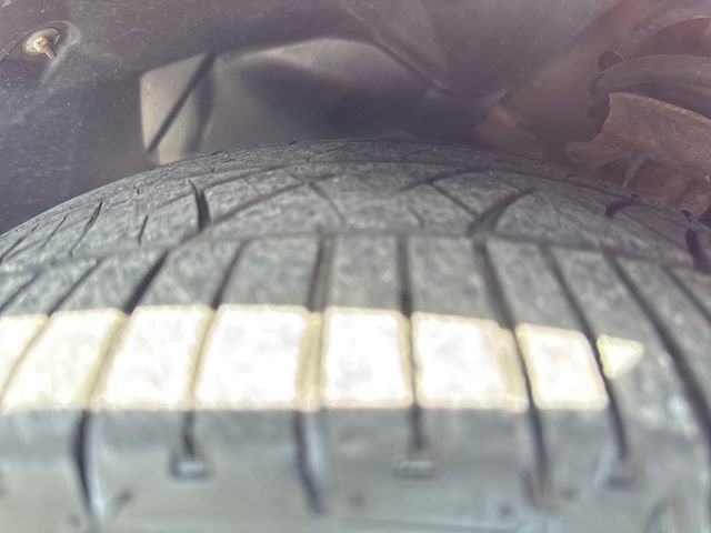 Used 2013 Ford Fusion SE FWD image 26
