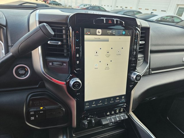 Used 2024 RAM 2500 Laramie image 16