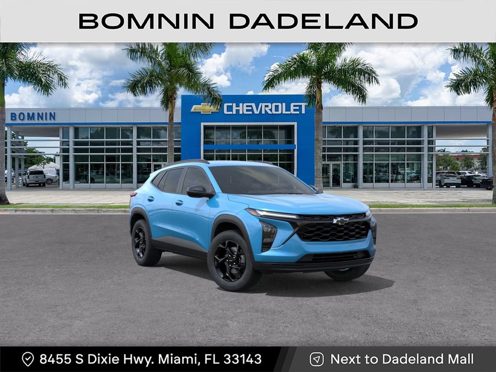 New 2026 Chevrolet Trax LT w/ Midnight Edition FWD image 2