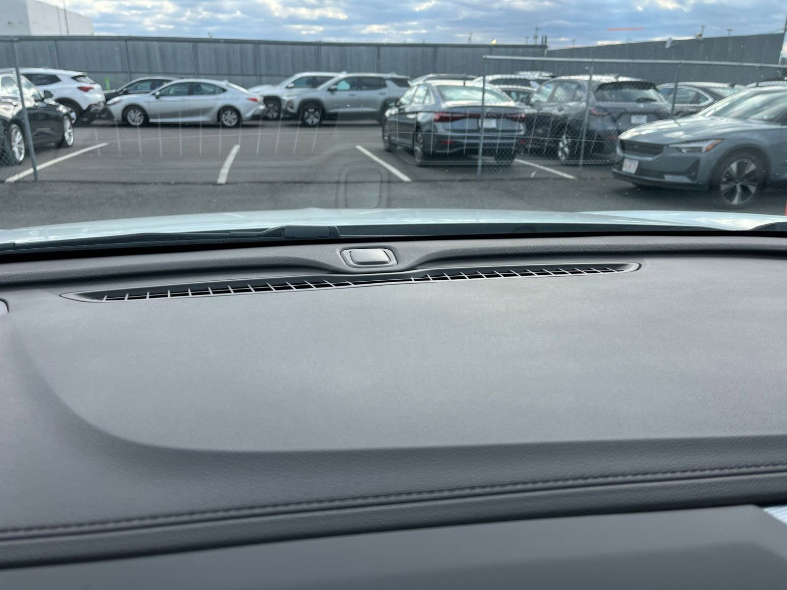 Used 2025 Buick Encore GX Preferred image 18