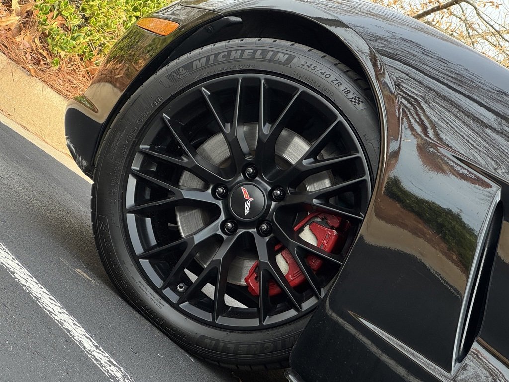 Used 2005 Chevrolet Corvette Coupe w/ Preferred Equipment Group image 10