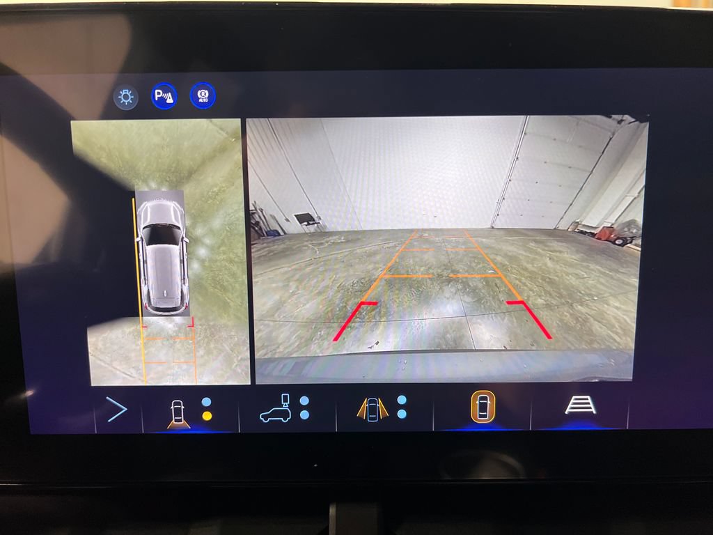New 2027 Chevrolet Equinox LT w/ Convenience Package II AWD/4WD image 24