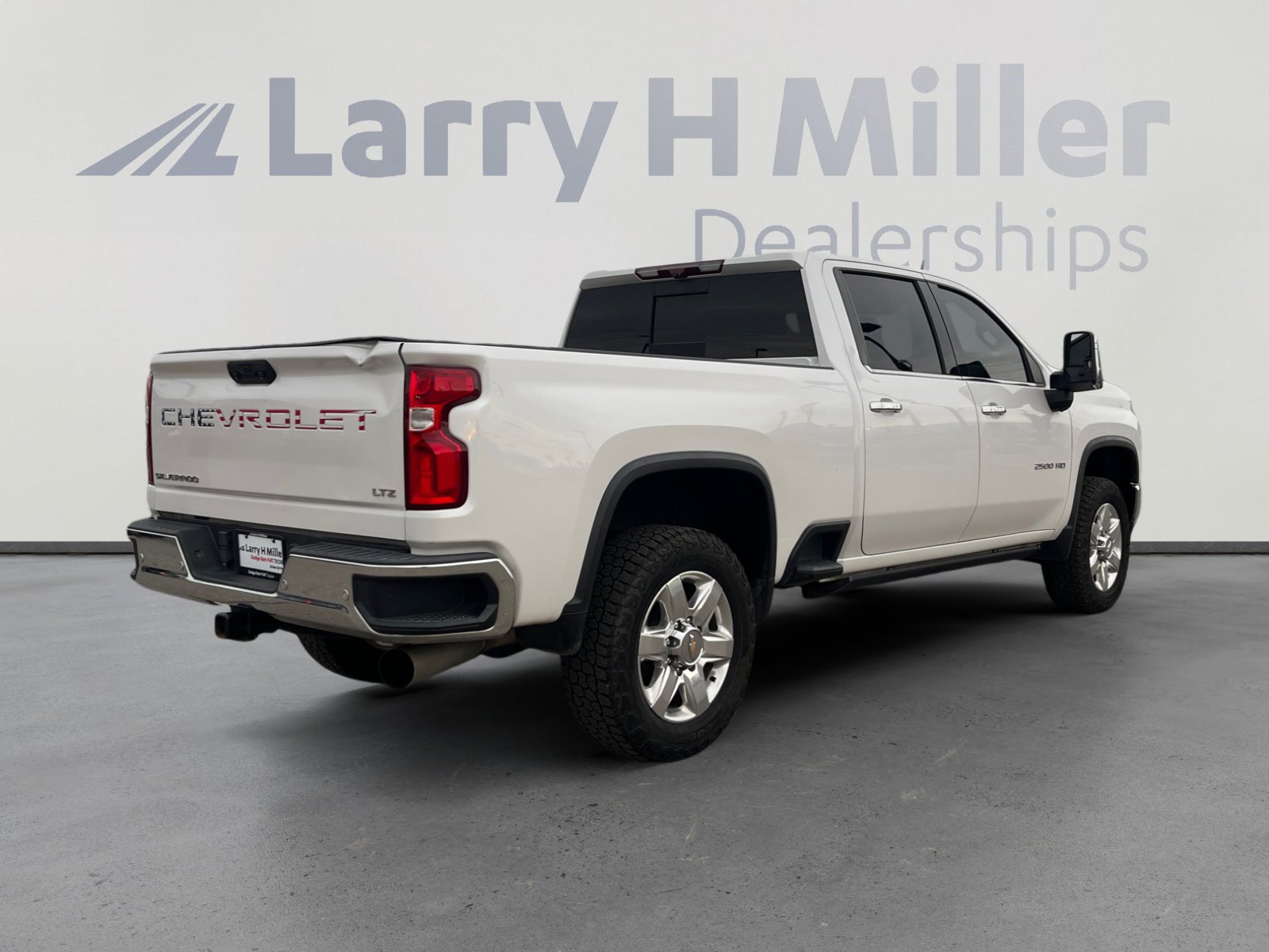 Used 2021 Chevrolet Silverado 2500 LTZ image 5