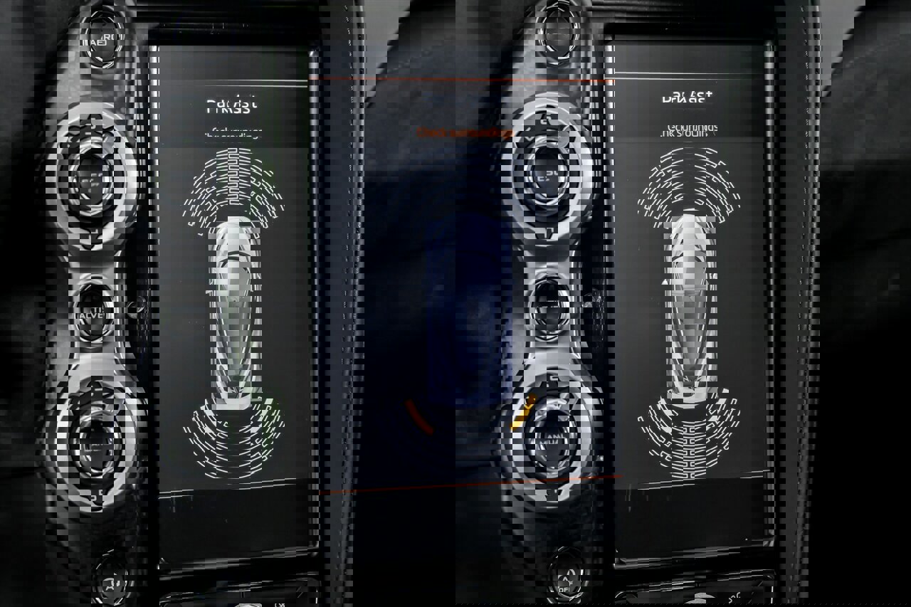 Used 2019 McLaren 720S image 33